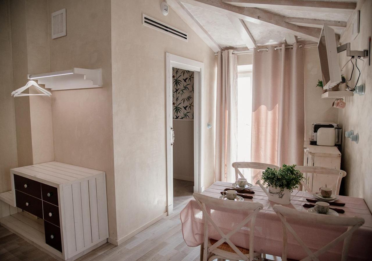 Hotel Rural El Medievo- Solo Adultos Trujillo Eksteriør billede
