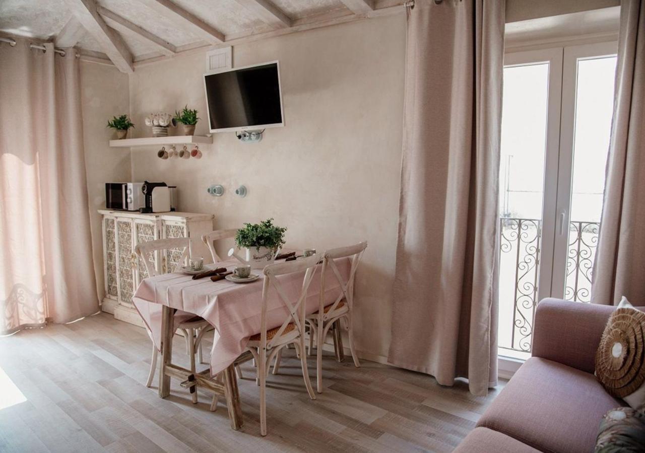 Hotel Rural El Medievo- Solo Adultos Trujillo Eksteriør billede