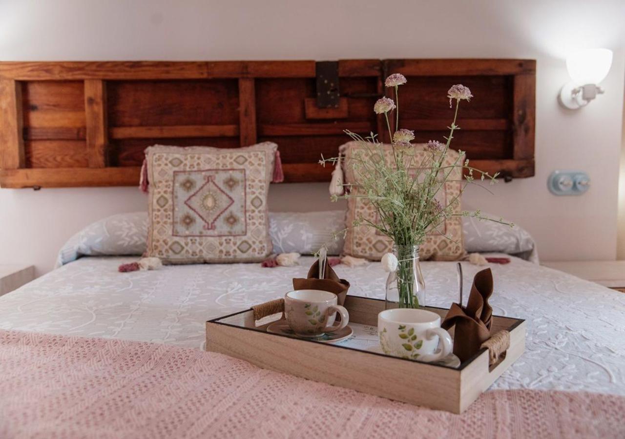 Hotel Rural El Medievo- Solo Adultos Trujillo Eksteriør billede