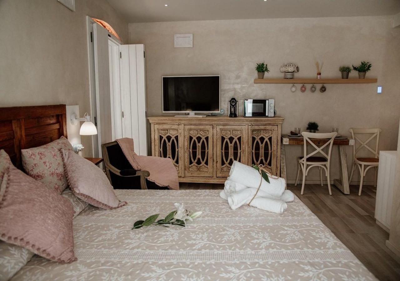 Hotel Rural El Medievo- Solo Adultos Trujillo Eksteriør billede