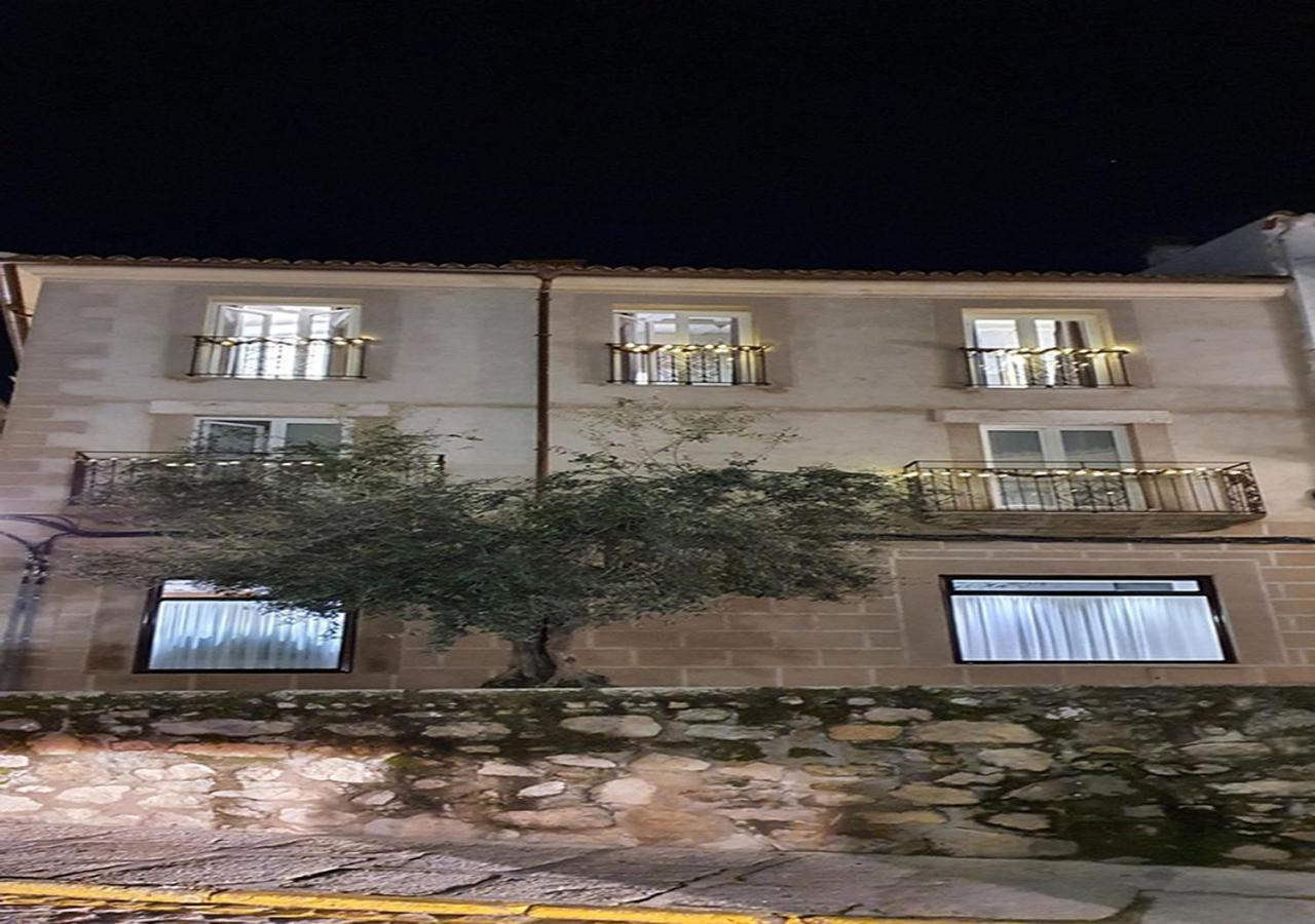 Hotel Rural El Medievo- Solo Adultos Trujillo Eksteriør billede